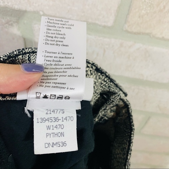 Paige Verdugo Ultra Skinny Jeans in Python Print Size 26 - Picture 11 of 11